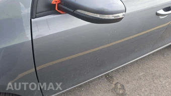 2013 Volkswagen Golf 2.0L TDI – miniatura 29