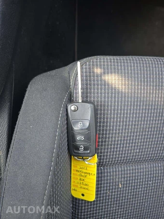 2013 Volkswagen Golf 2.0L TDI – miniatura 5
