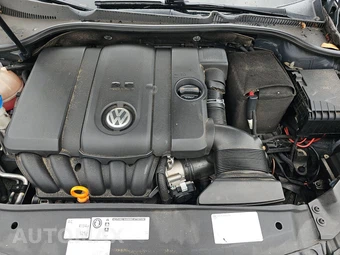 2013 Volkswagen Golf 2.5L – miniatura 16
