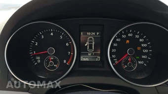 2013 Volkswagen Golf 2.5L – miniatura 21