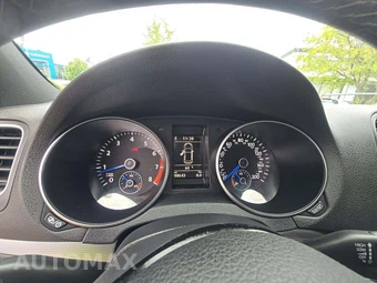2013 Volkswagen Golf R - miniatura 9