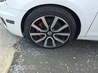 2013 Volkswagen GTI Autobahn – miniatura 8