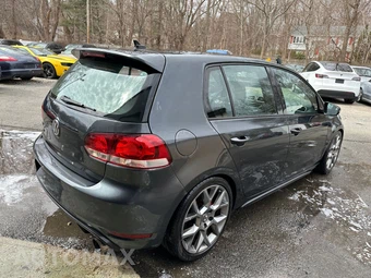 2013 Volkswagen GTI Wolfsburg Edition - miniatura 5
