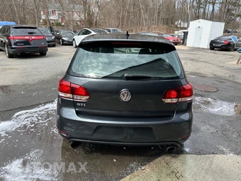 2013 Volkswagen GTI Wolfsburg Edition - miniatura 6