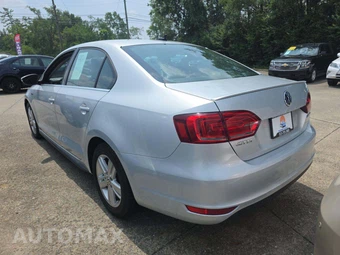 2013 Volkswagen Jetta Hybrid SE Sedan - miniatura 2