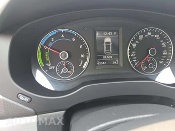 2013 Volkswagen Jetta Hybrid SE Sedan - miniatura 9