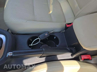 2013 Volkswagen Jetta Hybrid SE Sedan - miniatura 8
