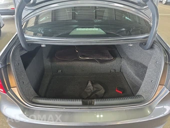 2013 Volkswagen Jetta Hybrid SEL Premium Sedan - miniatura 24