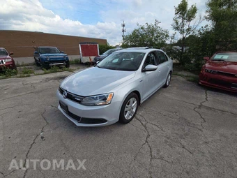 2013 Volkswagen Jetta Hybrid SEL Sedan