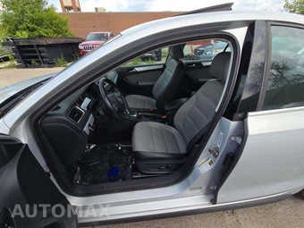2013 Volkswagen Jetta Hybrid SEL Sedan - miniatura 4