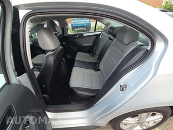 2013 Volkswagen Jetta Hybrid SEL Sedan - miniatura 7
