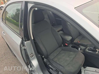 2013 Volkswagen Jetta S Sedan – miniatura 15