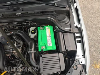 2013 Volkswagen Jetta S Sedan – miniatura 32