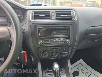 2013 Volkswagen Jetta S Sedan – miniatura 7