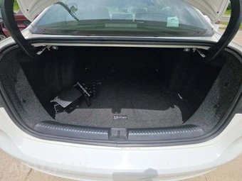2013 Volkswagen Jetta S Sedan – miniatura 14