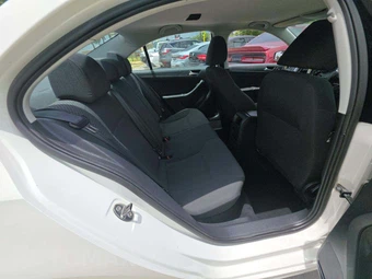 2013 Volkswagen Jetta S Sedan – miniatura 16