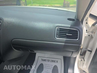2013 Volkswagen Jetta S Sedan – miniatura 19