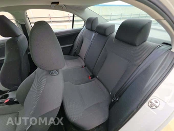 2013 Volkswagen Jetta S Sedan – miniatura 13