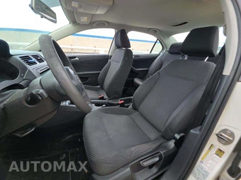 2013 Volkswagen Jetta S Sedan – miniatura 6