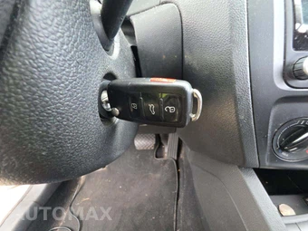 2013 Volkswagen Jetta S Sedan – miniatura 8