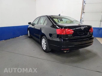 2013 Volkswagen Jetta SE Sedan - miniatura 17