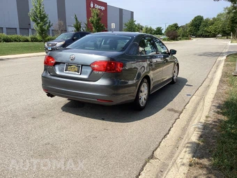 2013 Volkswagen Jetta SE Sedan – miniatura 5