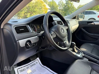 2013 Volkswagen Jetta SE Sedan w/Convenience - miniatura 10