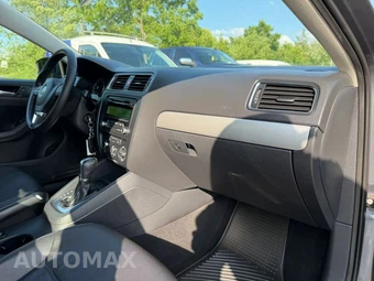 2013 Volkswagen Jetta SE Sedan w/Convenience - miniatura 12