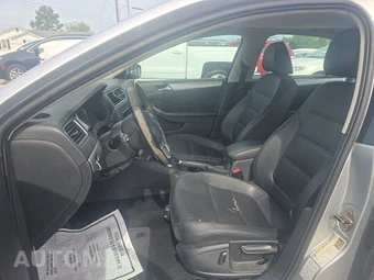 2013 Volkswagen Jetta SE Sedan w/Convenience – miniatura 7