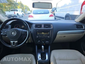 2013 Volkswagen Jetta SE Sedan w/Convenience - miniatura 11