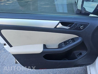 2013 Volkswagen Jetta SE Sedan w/Convenience - miniatura 9