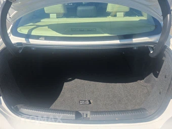 2013 Volkswagen Jetta SEL Sedan w/Navigation - miniatura 16