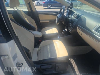 2013 Volkswagen Jetta SEL Sedan w/Navigation - miniatura 8