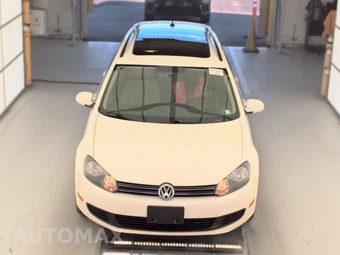 2013 Volkswagen Jetta SportWagen 2.0L TDI Wagon w/Sunroof & Navigation - miniatura 2