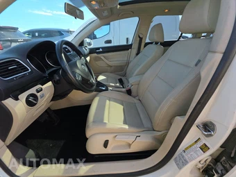 2013 Volkswagen Jetta SportWagen 2.0L TDI Wagon w/Sunroof & Navigation - miniatura 7