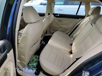 2013 Volkswagen Jetta SportWagen 2.0L TDI Wagon w/Sunroof & Navigation - miniatura 13