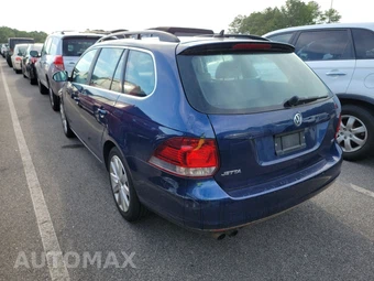 2013 Volkswagen Jetta SportWagen 2.0L TDI Wagon w/Sunroof & Navigation - miniatura 6