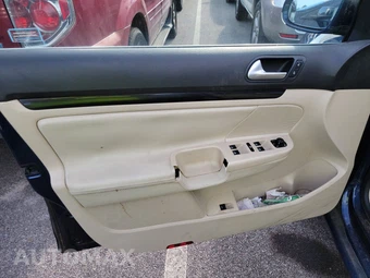 2013 Volkswagen Jetta SportWagen 2.0L TDI Wagon w/Sunroof & Navigation - miniatura 9