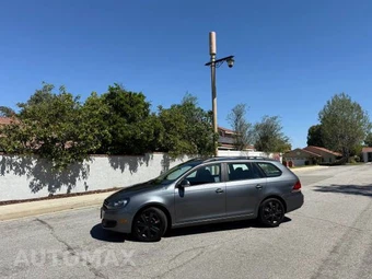 2013 Volkswagen Jetta SportWagen 2.5L SE Wagon - miniatura 2