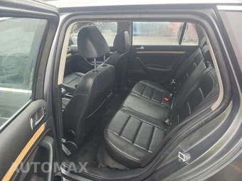 2013 Volkswagen Jetta SportWagen 2.5L SE Wagon w/Sunroof - miniatura 13