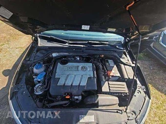 2013 Volkswagen Jetta TDI Sedan – miniatura 21