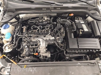 2013 Volkswagen Jetta TDI Sedan – miniatura 15