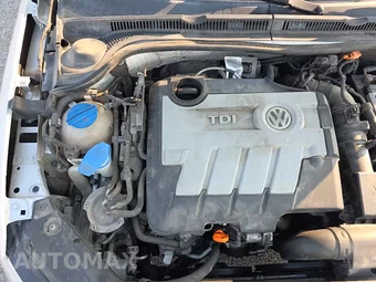 2013 Volkswagen Jetta TDI Sedan - miniatura 24