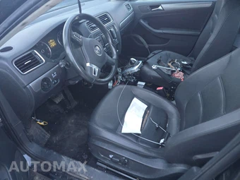 2013 Volkswagen Jetta TDI Sedan w/Premium & Navigation – miniatura 7