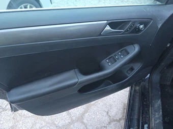 2013 Volkswagen Jetta TDI Sedan w/Premium & Navigation – miniatura 9