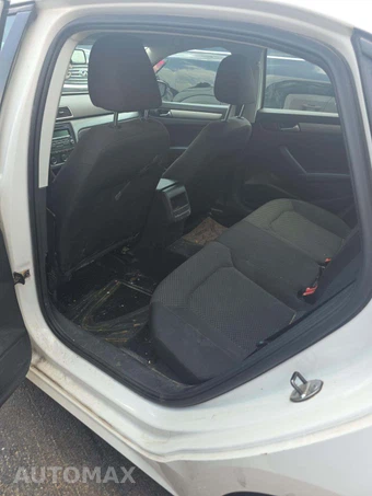 2013 Volkswagen Passat 2.5L S – miniatura 13