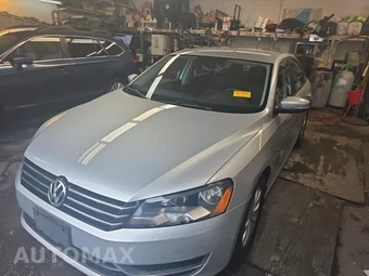 2013 Volkswagen Passat 2.5L S w/Appearance
