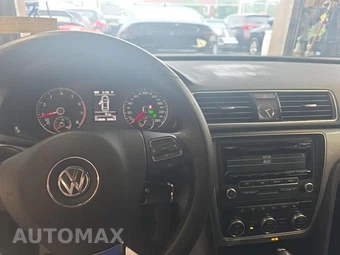 2013 Volkswagen Passat 2.5L S w/Appearance – miniatura 8