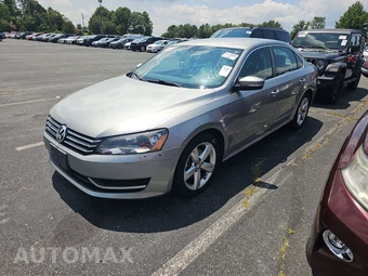 2013 Volkswagen Passat 2.5L SE