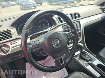2013 Volkswagen Passat 2.5L SE – miniatura 10